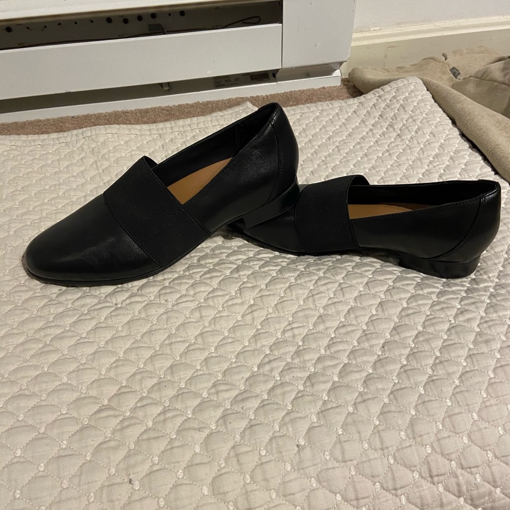 Clarks Unstructured dress shoes